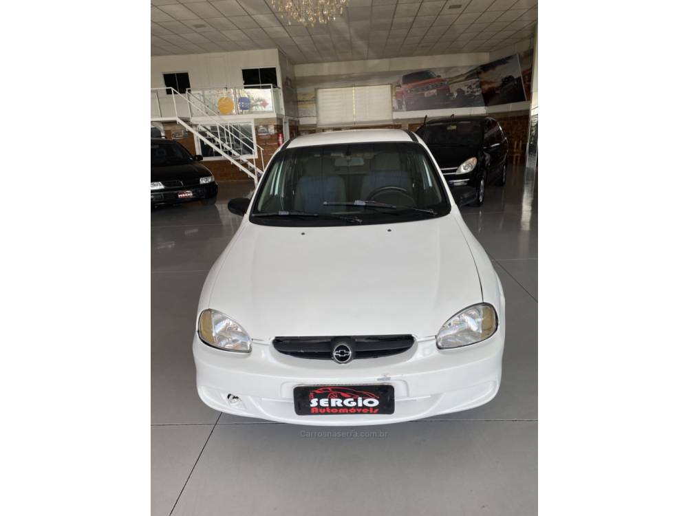 CHEVROLET - CORSA - 2006/2006 - Branca - R$ 16.900,00