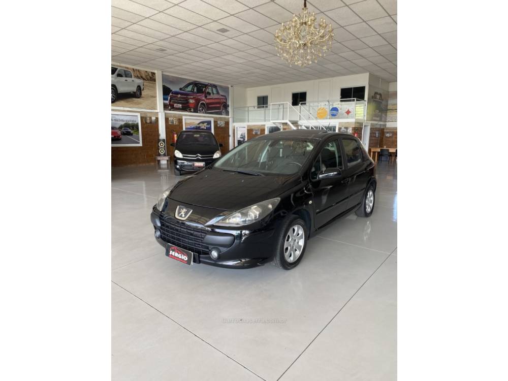 PEUGEOT - 307 - 2011/2012 - Preta - R$ 33.900,00