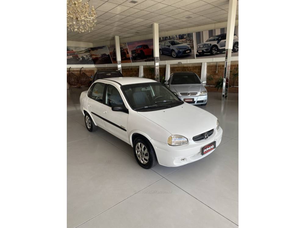CHEVROLET - CORSA - 2006/2006 - Branca - R$ 16.900,00